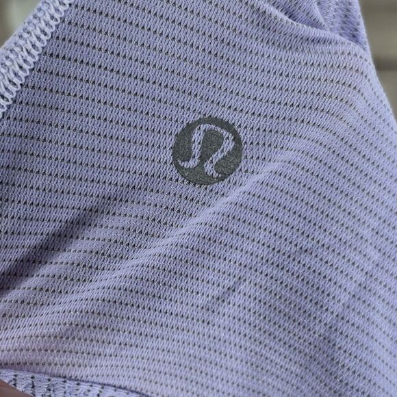 Lululemon Run Fast Track Short Sleeve Athletic Workout Top Lilac Purple Size 6 - Picture 8 of 8